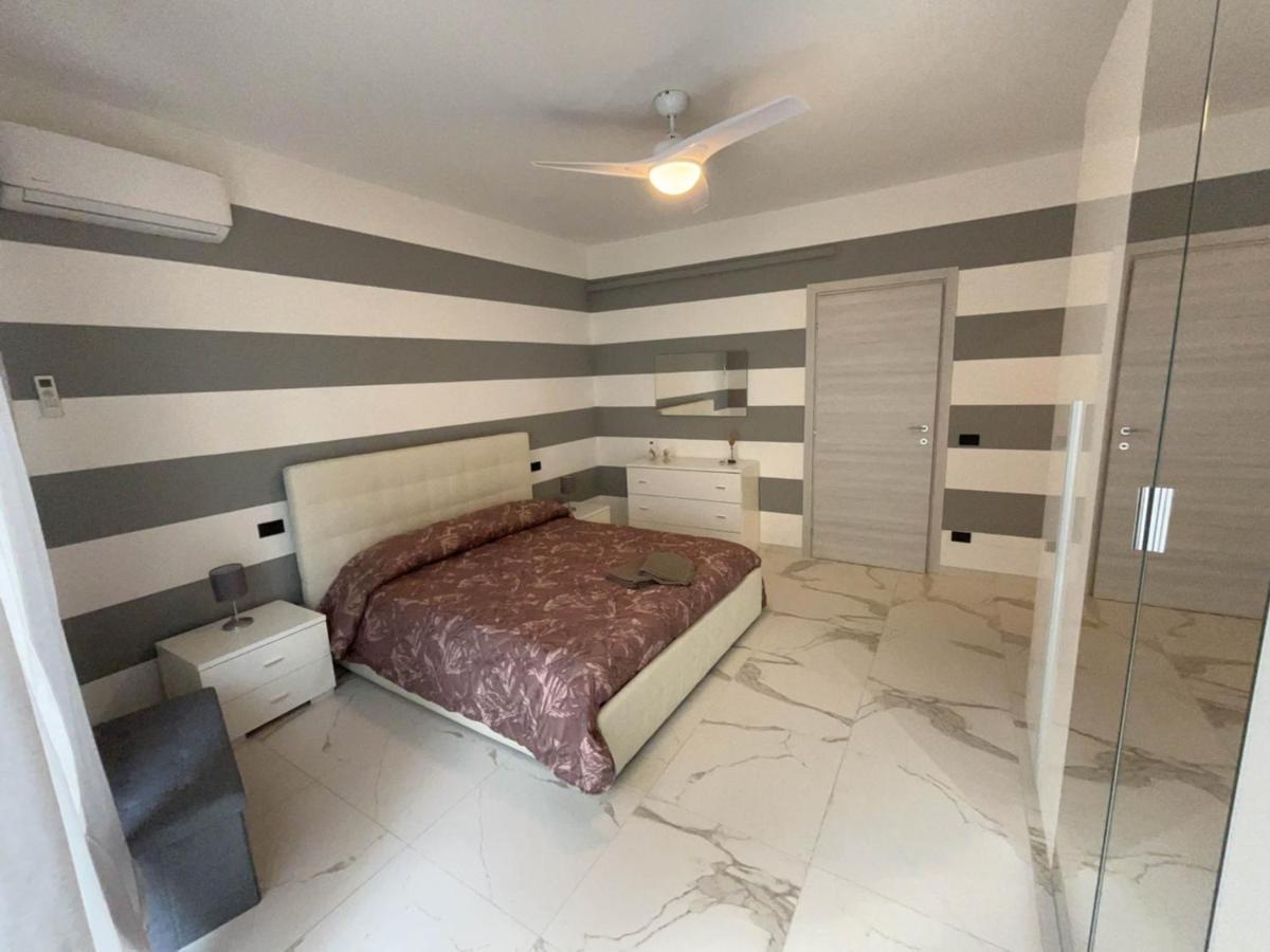 Marconi67 Apartment Desenzano del Garda Ngoại thất bức ảnh