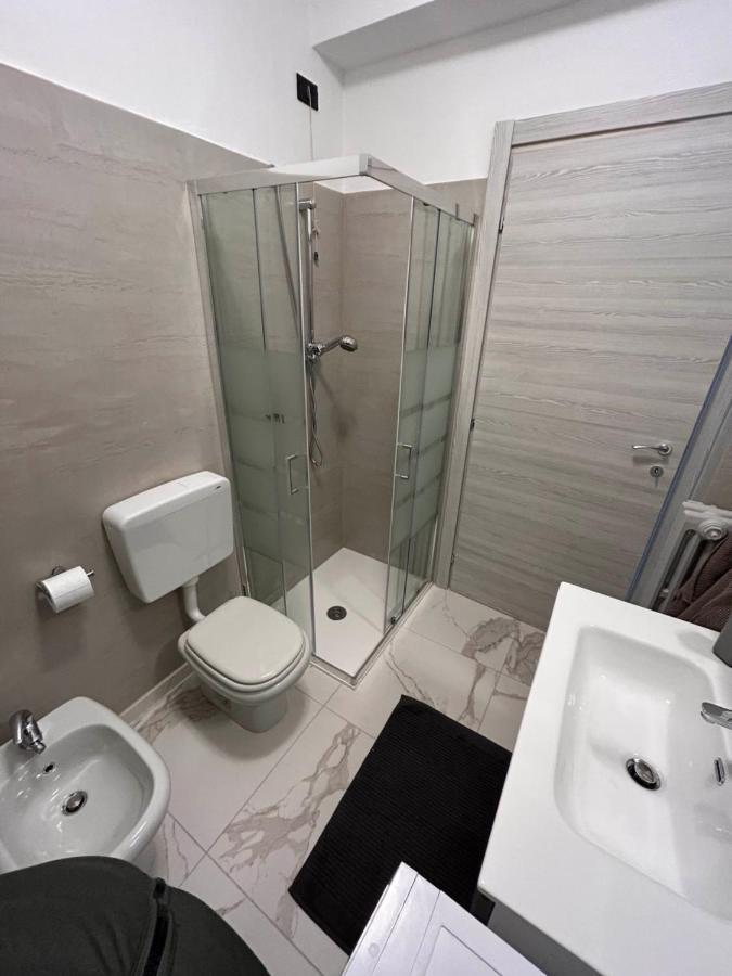 Marconi67 Apartment Desenzano del Garda Ngoại thất bức ảnh